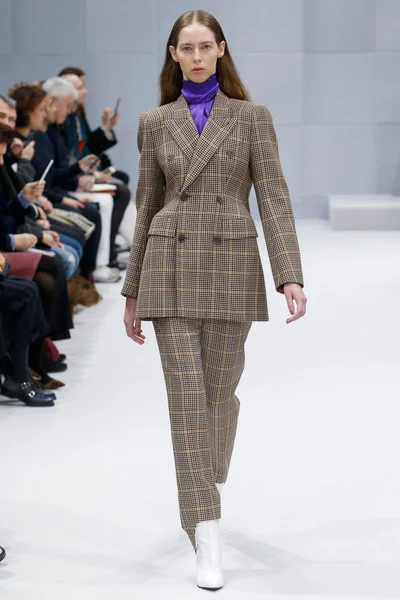 Look 6